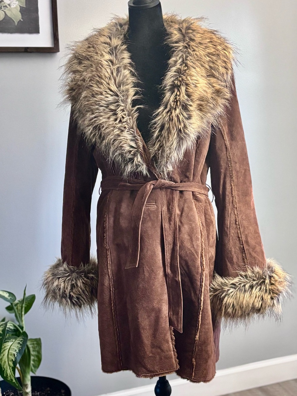 Vintage y2k Wilsons leather brown suede faux fur Penny lane afghan coat size L